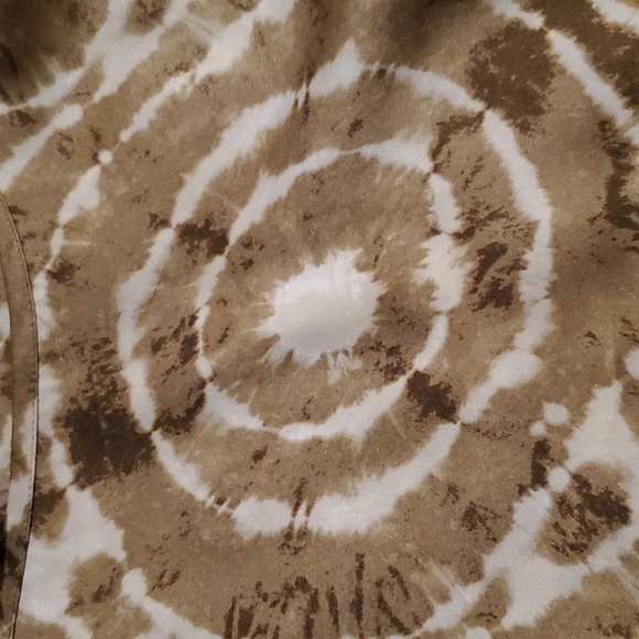 MK Tan Tie dye blouse - Picture 5 of 10